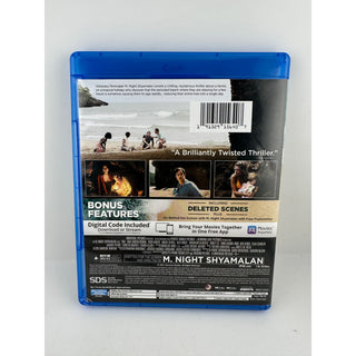 Old Blu-ray DVD 2021 M. Night Shyamalan Horror Thriller Universal