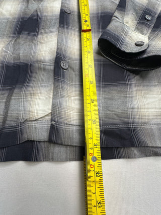 Standard/Cloth Men's Black and White Plaid Button-Up Shirt L