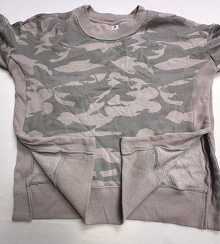 90 Degree By Reflex Women's M Camo Crewneck Sweatshirt