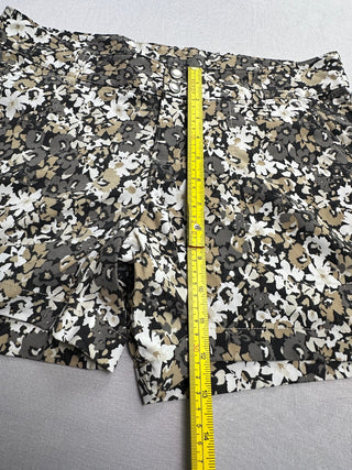 Columbia Omni-Shield Floral Print Shorts Women's Size 10