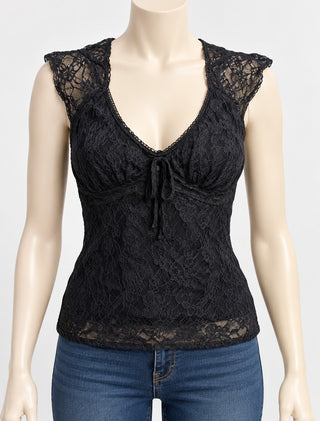 No Boundaries Black Lace Cap Sleeve Top Size L (11-13)