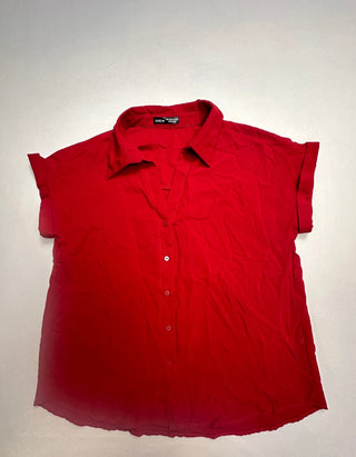 SHEIN Red Short Sleeve Button-Up Shirt Size L US 8/10