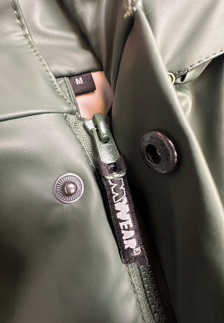 Majestic Rainwear Men's M Green Hooded Rain Jacket Coat