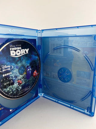 Disney Pixar Finding Dory Blu-ray + DVD + Digital HD Combo Pack - Very Good