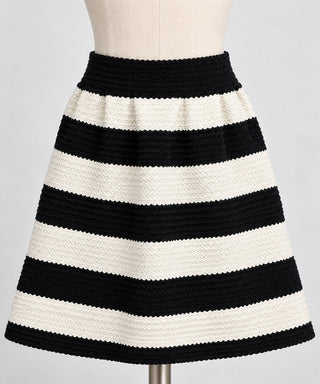 DownEast Black and White Striped Textured Skirt Women’s S