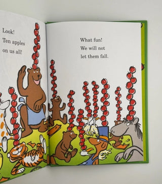 Ten Apples Up On Top! by Dr. Seuss - Beginner Books Hardcover