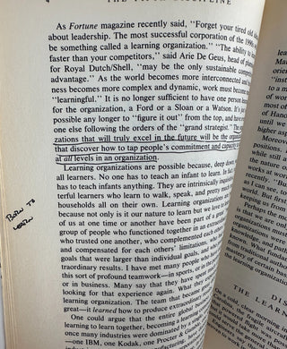 The Fifth Discipline: The Art & Practice of The Learning Organization by Peter M