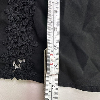 SHEIN Black Floral Lace V-Neck Sleeveless Blouse L